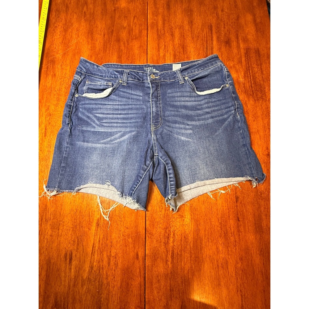 Time and Tru Womens Blue Denim Mid-Rise Cutoff Shorts‎ 20 Medium Wash Distressed